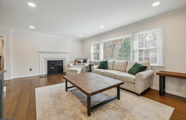 4 Cambridge Rd Gallery 2