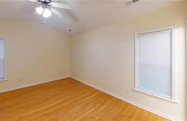 2428 Somerset Place Drive Gallery 2