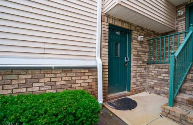 226 Rhoads Dr - 226 Rhoads Drive, Somerset County, NJ 08502