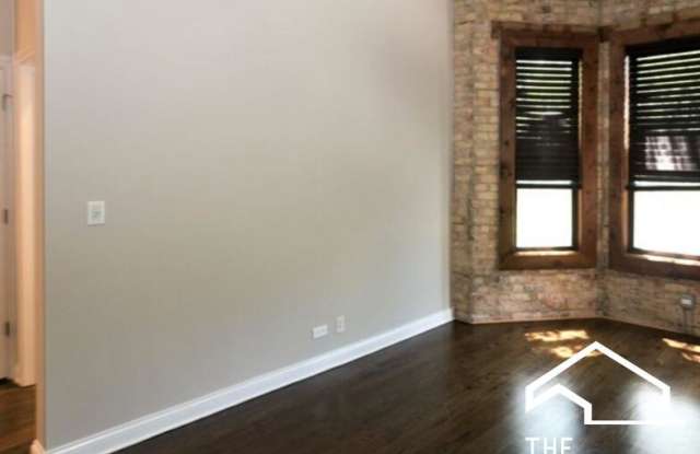 1758 West Montrose Ave. photos photos