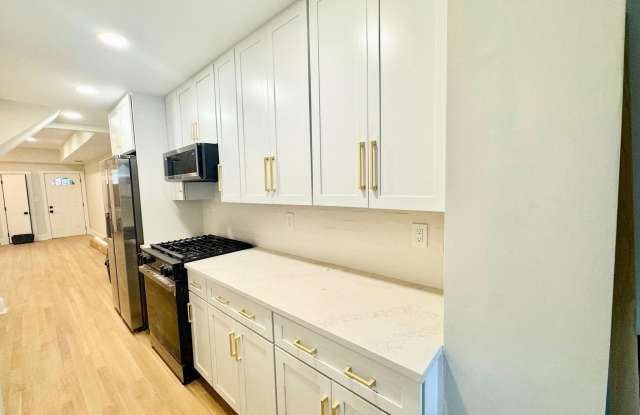 1017 KENYON STREET NW photos photos