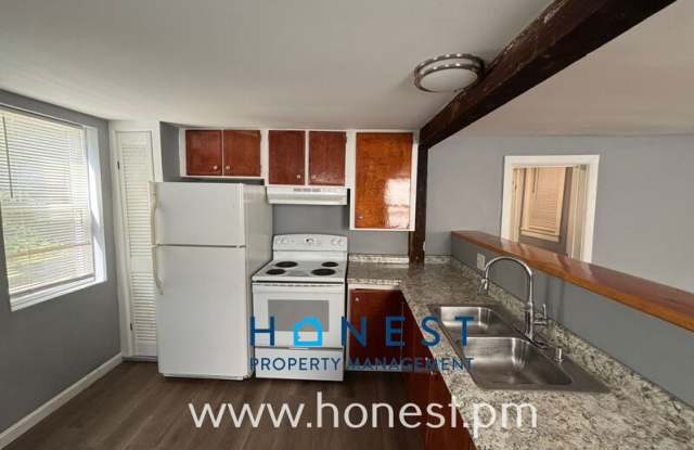 8 Green Street photos photos