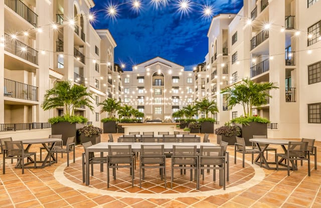 Gables Grand Plaza Apartments Gallery 4
