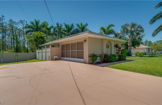 1111 Thompson Avenue - 1111 Thompson Avenue, Lehigh Acres, FL 33972