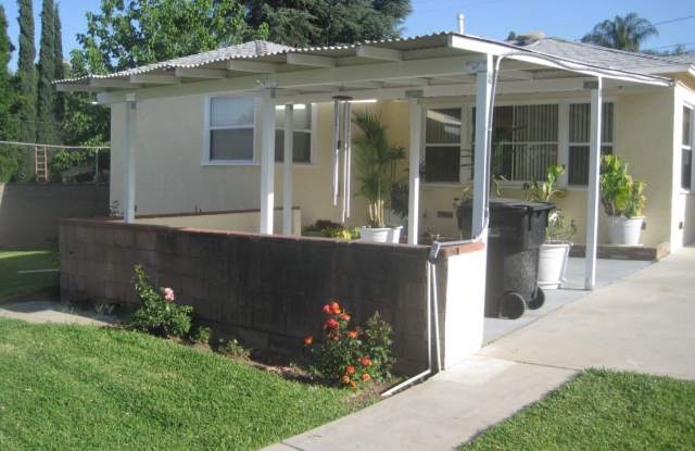 522 W 4th St - 522 West 4th Street, San Dimas, CA 91773