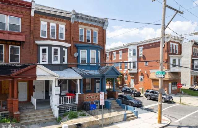 3618 N 19TH Street unit: 2 photos photos