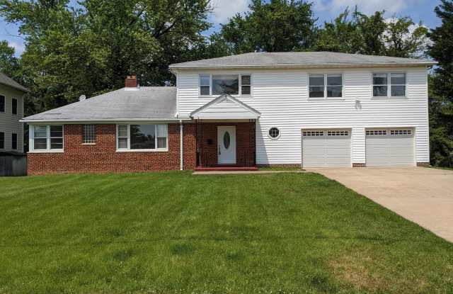 6508 CHESTERFIELD AVENUE - 6508 Chesterfield Avenue, McLean, VA 22101