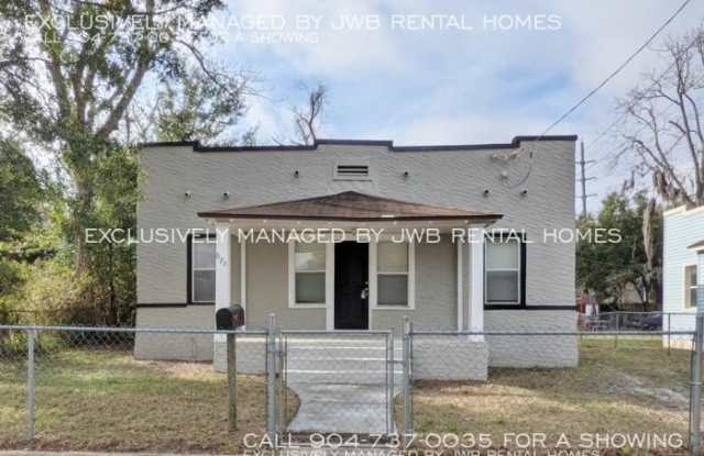 678 Beechwood St - 678 Beechwood Street, Jacksonville, FL 32206