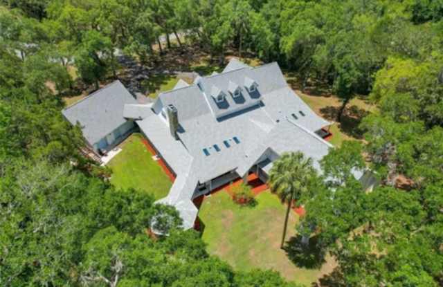 21033 Violet Road - 21033 Violet Road, North Brooksville, FL 34601