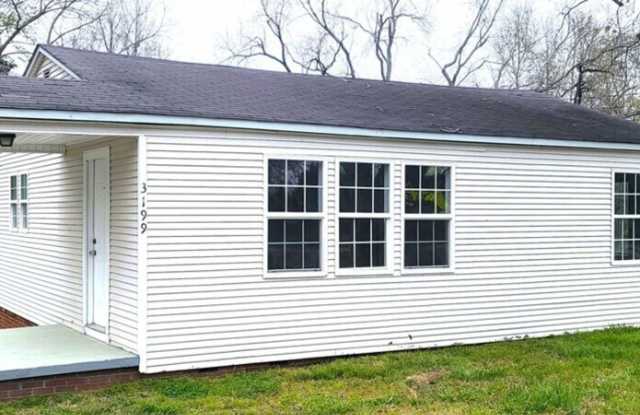 Newly remodeled home is located in Lancaster, SC 29720. Gallery 1
