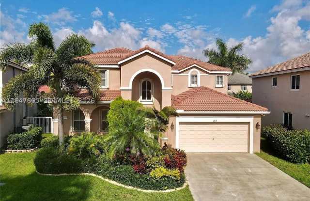 1714 Royal Grove Way photos photos