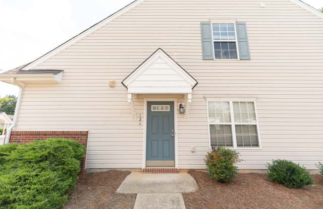 3/2 Corner Unit with Private Garage & Community Pool Gallery 3