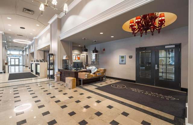 525 W Lafayette Boulevard Gallery 3