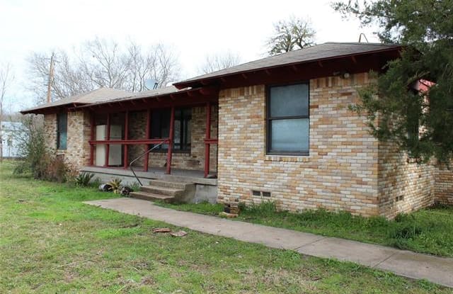 2998 County Road 658 - 2998 County Road 658, Collin County, TX 75442