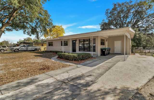 5846 ATHENA PLACE Gallery 2