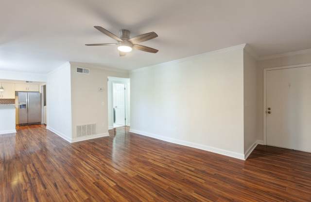 Spacious 2/2 Condo w/ Great Roommate Setup! photos photos Spacious 2/2 Condo w/ Great Roommate Setup! photos photos