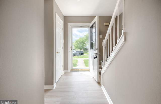 1848 BRAMBLE BROOK Lane Gallery 2