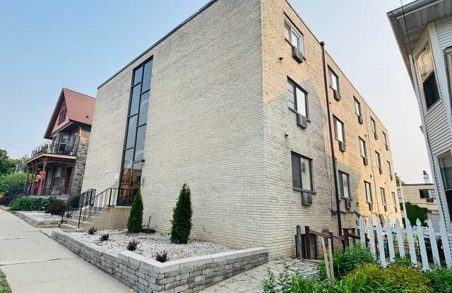 121 S Hancock Street photos photos