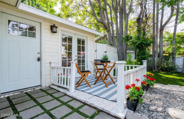 2884 Crescent Way Gallery 2