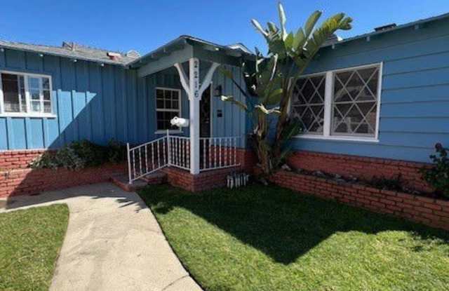 2216 Arlington Avenue photos photos