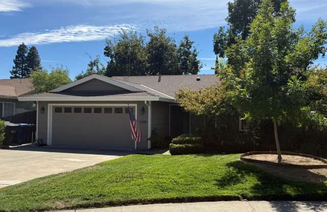 3 bedroom 2 bathroom In Carmichael photos photos