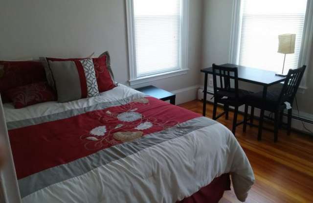 1000 Memorial St. - 1000 Memorial Drive, Cambridge, MA 02138