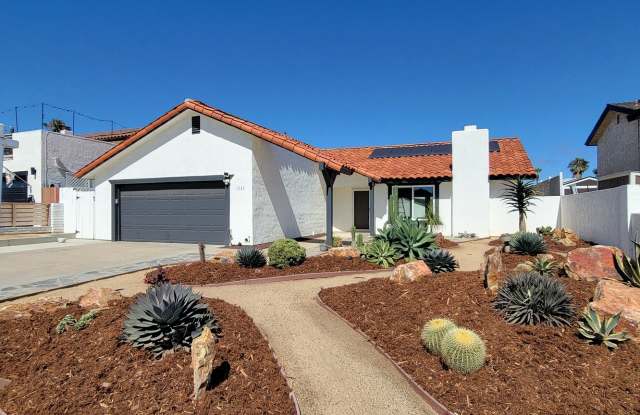 House with many upgraded features photos photos