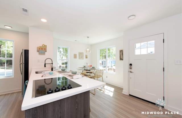 1525 Briar Creek Rd - 1525 Briar Creek Road, Charlotte, NC 28205