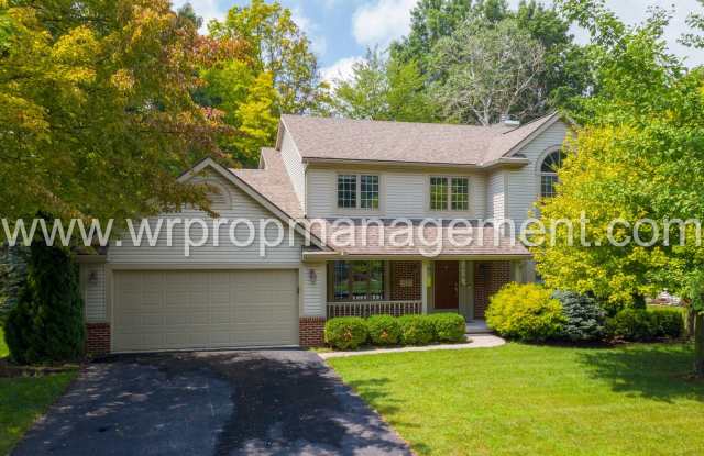 4 Bed 3 Bath Home in Lambertville photos photos