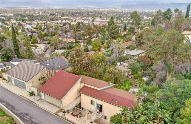 4024 Witzel Drive Gallery 3