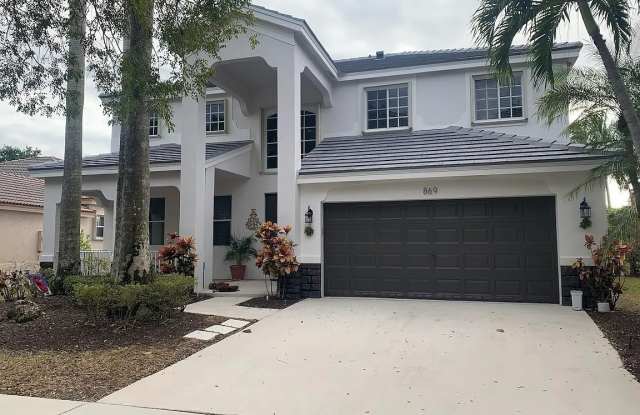 869 Nandina Drive Gallery 1