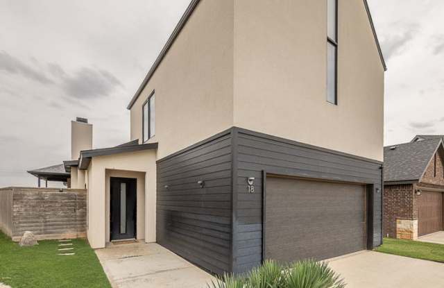 3 Bed 2.5 bath Gated Community! Move In Ready! photos photos