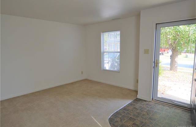 2744 Bramble Ridge Court Gallery 3