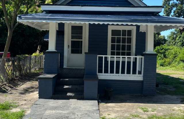 905 Macon St. photos photos