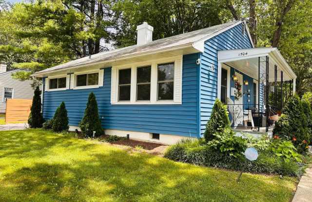 1504 LEWIS AVENUE photos photos