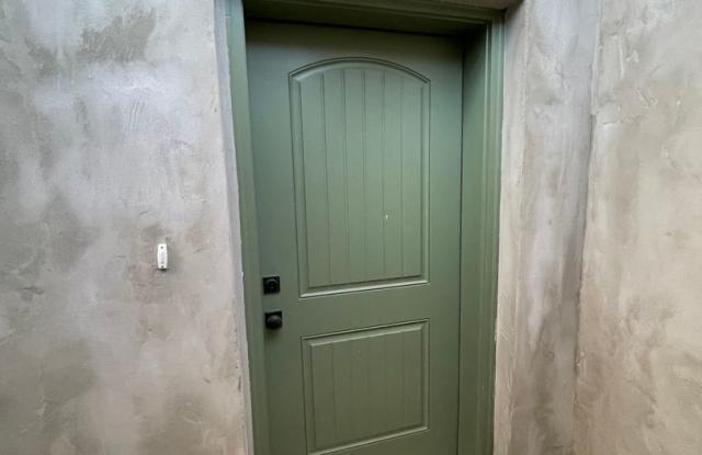 Italian Villages | 1-Bedroom, 1-Bath Basement (End Unit) photos photos