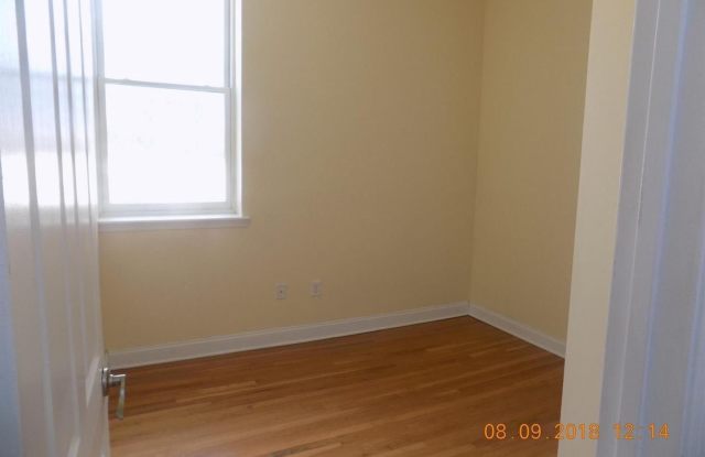 106 N EUTAW Street Gallery 4