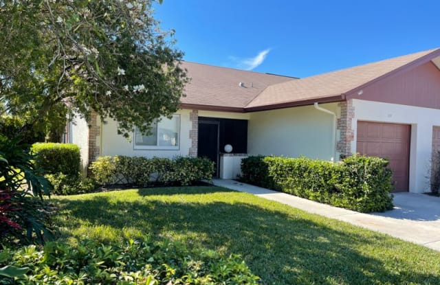 189 Moccasin Trl N - 189 Moccasin Trail North, Jupiter, FL 33458