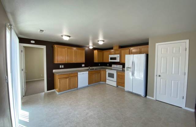 5904 Fenway Dr. Gallery 2