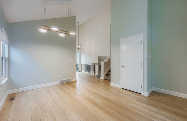 3435 Mountainside Drive Gallery 4