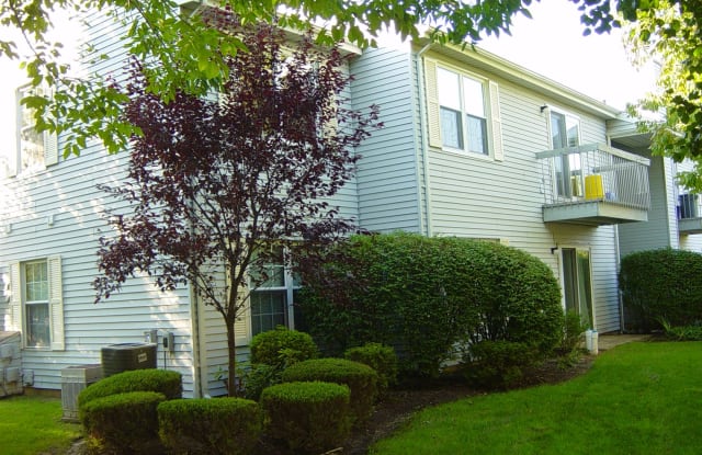 114 Applegate Lane 114 - 114 Applegate Lane, Middlesex County, NJ 08816