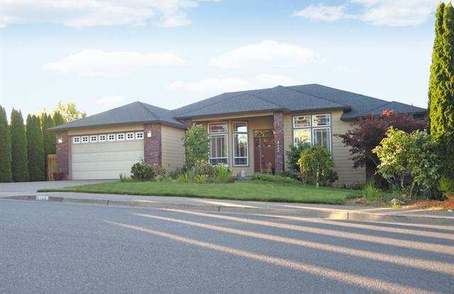 3Bd/3Ba Single Story House - Available Early September! photos photos