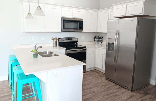 2212 West Main Street - 2212 West Main Street, Lehi, UT 84043