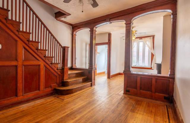 2705 POPLAR STREET Gallery 2