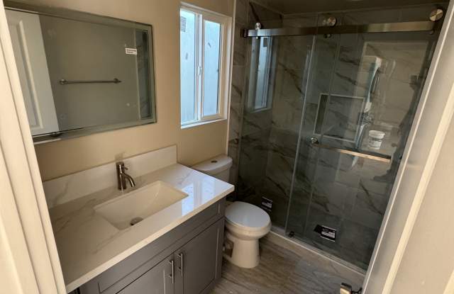 921 E 6th St photos photos