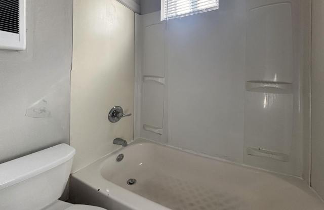 Move-In Ready 3-Bedroom Home with Stylish Hardwood-Style Flooring Gallery 4