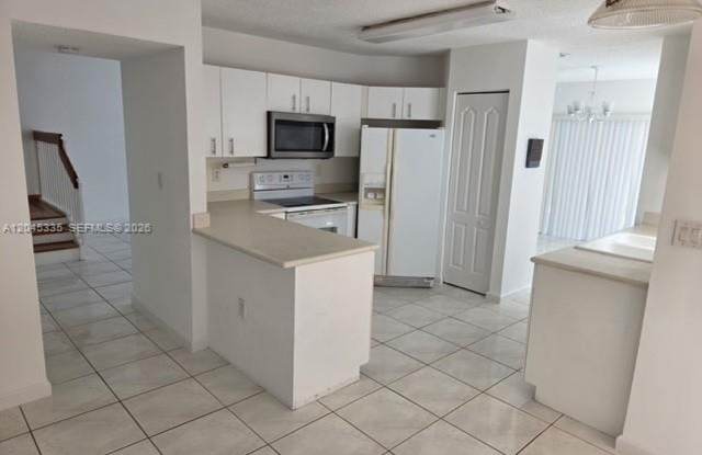 9921 NW 31st St # 9921, Doral, FL 33172 photos photos