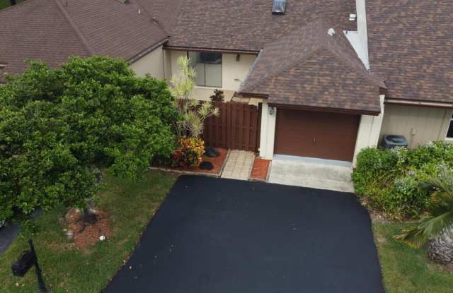 22702 Vistawood Way Gallery 2