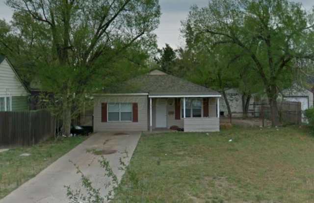 1515 S TRAVIS Street - 1515 South Travis Street, Amarillo, TX 79102