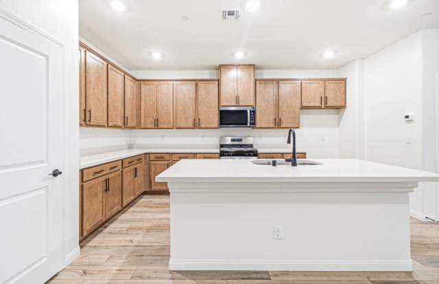 Stunning 3-Bedroom Home in Desirable Summerlin West photos photos Stunning 3-Bedroom Home in Desirable Summerlin West photos photos